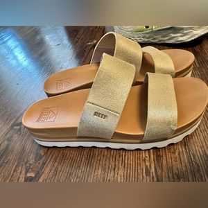 Reef platform sandals